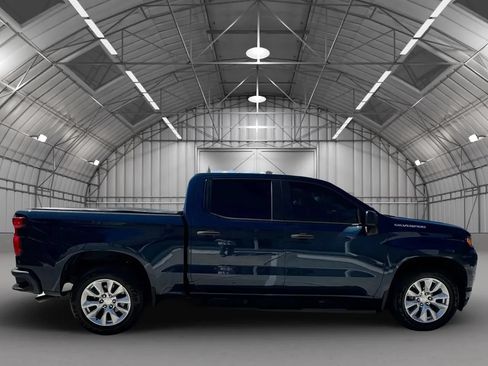 Used 2020 Chevrolet Silverado 1500 Custom w/ Custom Value Package RWD image 7