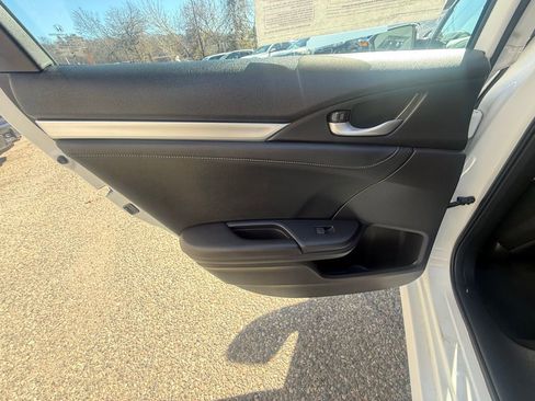 Used 2020 Honda Civic Touring image 20