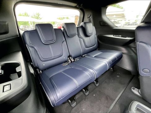 New 2026 INFINITI QX80 4WD image 46