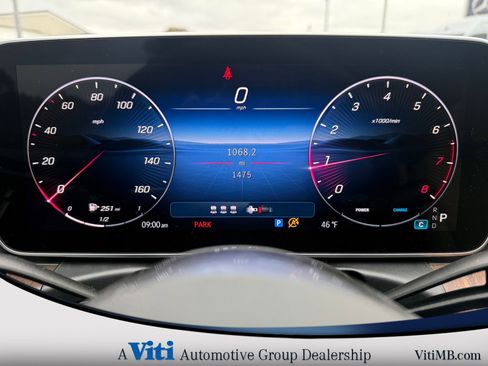 Used 2025 Mercedes-Benz C 300 4MATIC Sedan image 32