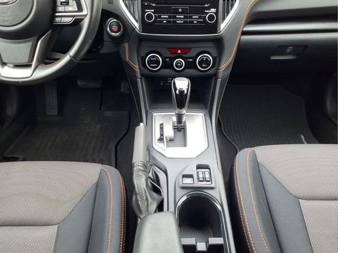 Used 2020 Subaru Crosstrek 2.0i Premium w/ Moonroof Package 2 image 16