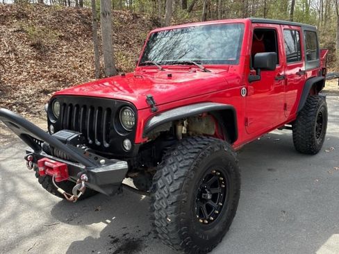 Used 2015 Jeep Wrangler Unlimited Sport AWD/4WD image 4