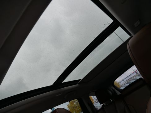 Certified 2024 Acura MDX SH-AWD w/ Technology Package image 32