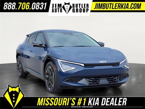 New 2025 Kia EV6 Wind image 27