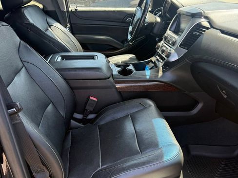 Used 2019 GMC Yukon XL SLT AWD/4WD image 8