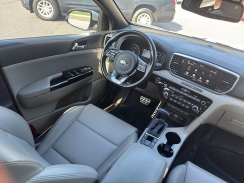 Used 2021 Kia Sportage S w/ S FWD Premium Package image 11