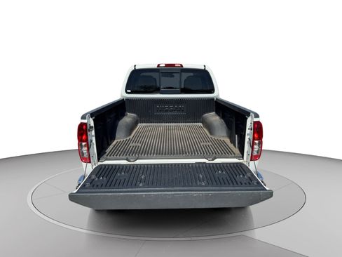 Used 2019 Nissan Frontier SV RWD image 19
