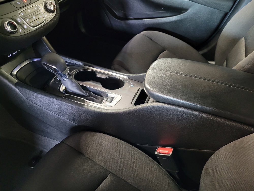 Used 2025 Chevrolet Malibu LT FWD image 26