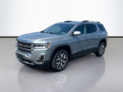 Used 2023 GMC Acadia SLE w/ Driver Convenience Package