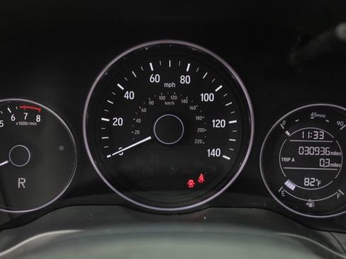 Used 2021 Honda HR-V Sport image 35