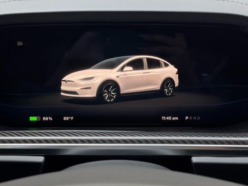 Used 2022 Tesla Model X Plaid AWD/4WD image 17