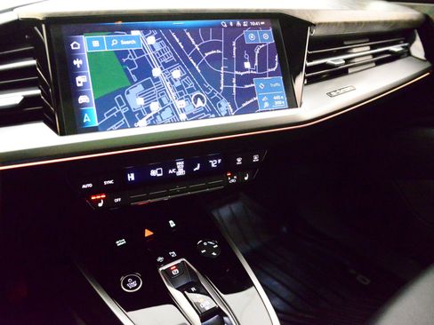 Used 2023 Audi Q4 e-tron Premium Plus w/ Premium Plus image 28