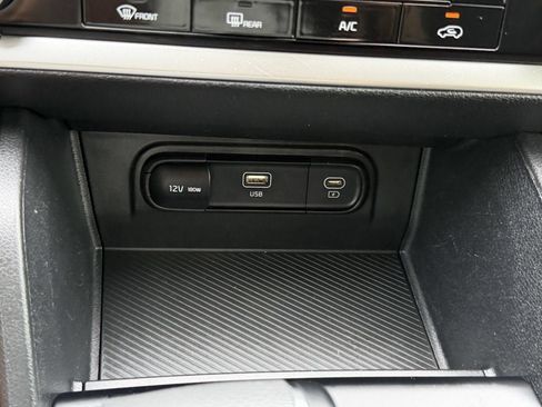 Used 2023 Kia Sportage LX FWD image 24