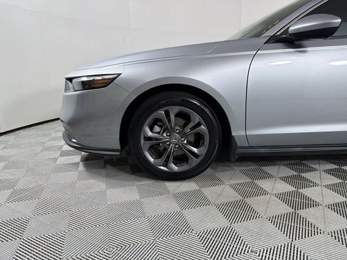 Used 2023 Honda Accord EX image 26