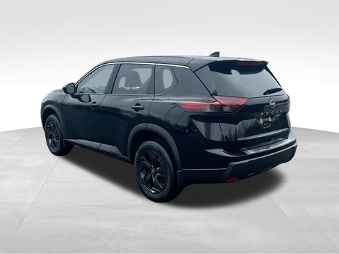 New 2026 Nissan Rogue SV FWD image 5