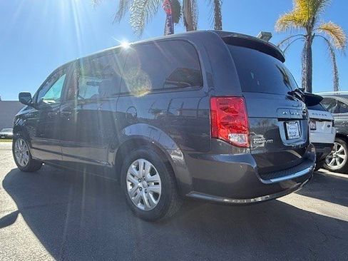 Used 2017 Dodge Grand Caravan SE w/ Power Window Group image 5