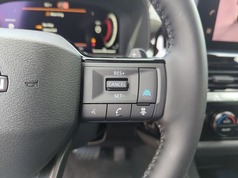 New 2026 Nissan Pathfinder SL FWD image 39