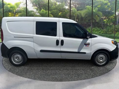 Used 2021 RAM ProMaster City Tradesman w/ Window Group 05 FWD image 4