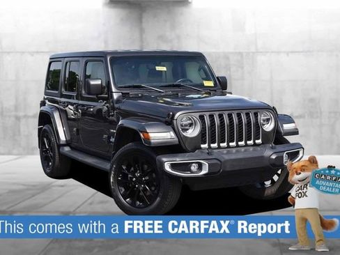 Used 2021 Jeep Wrangler Unlimited Sahara w/ Cold Weather Group AWD/4WD image 2