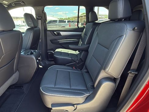 New 2026 Buick Enclave Preferred FWD image 15
