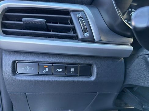 Used 2020 Kia Telluride S image 16