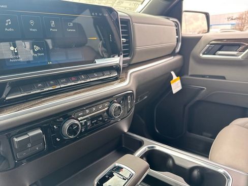 New 2026 Chevrolet Silverado 1500 LT image 20