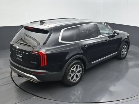 Used 2020 Kia Telluride EX w/ Towing Package AWD/4WD image 12