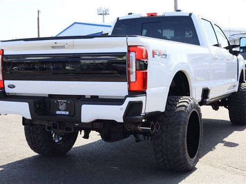 Used 2025 Ford F350 Platinum AWD/4WD image 6