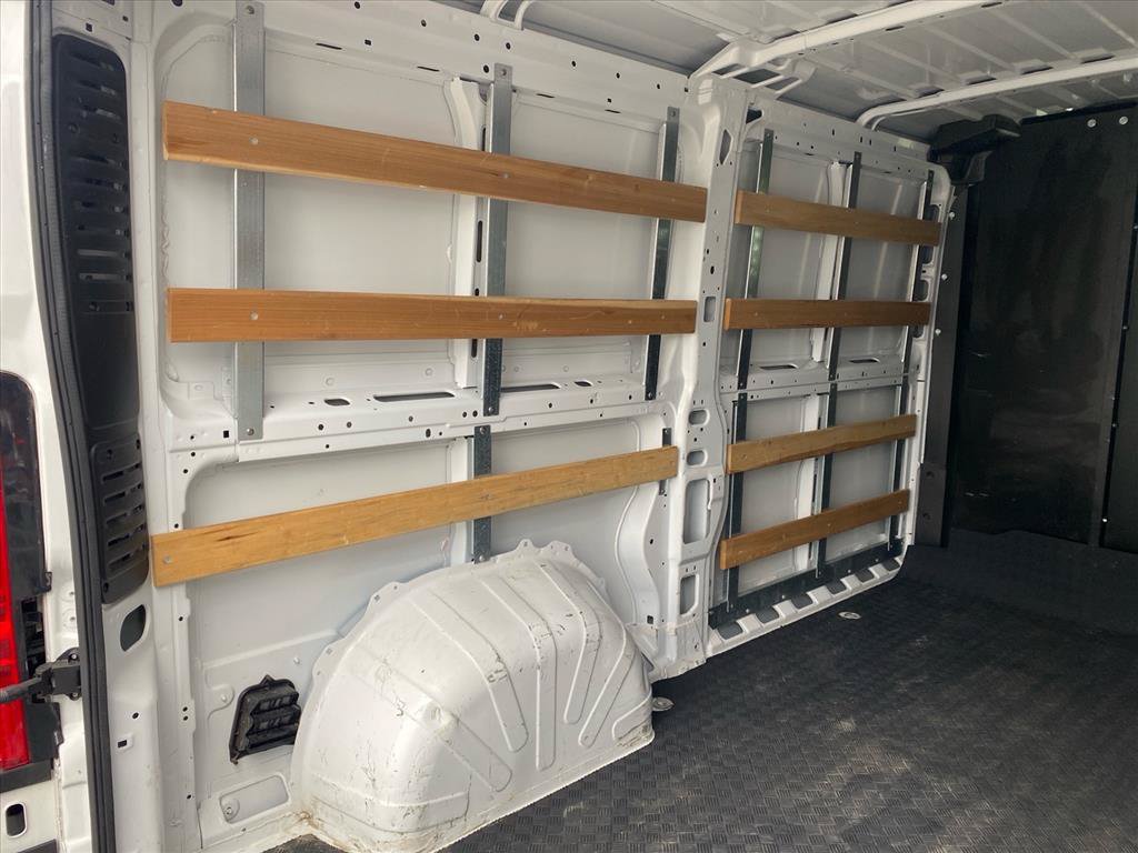 Used 2025 RAM ProMaster 2500 w/ U-Haul Equipment Group FWD image 22