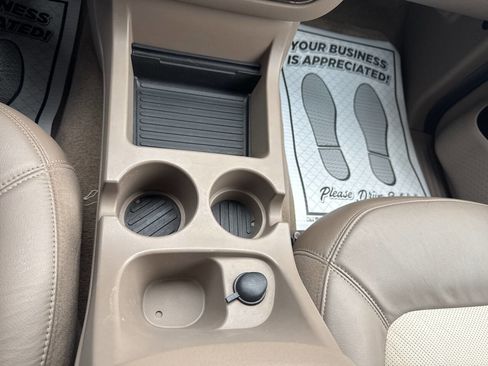 Used 2004 Ford Explorer Eddie Bauer image 31