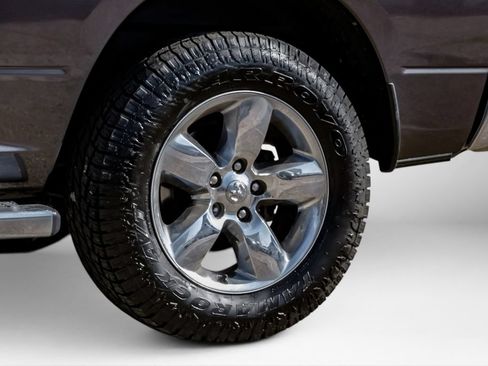 Used 2016 RAM 1500 Lone Star AWD/4WD image 10