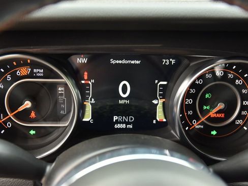 Used 2023 Jeep Wrangler Unlimited Rubicon 392 w/ Xtreme Recon 35" Tire Package image 26