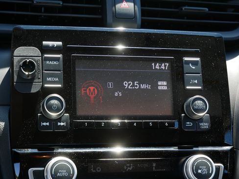 Used 2019 Honda Insight LX image 22
