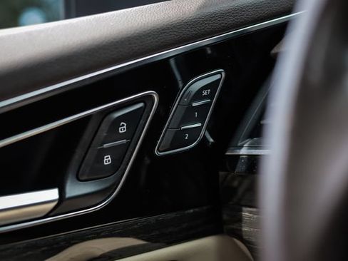Used 2017 Audi Q7 2.0T Premium AWD/4WD image 44