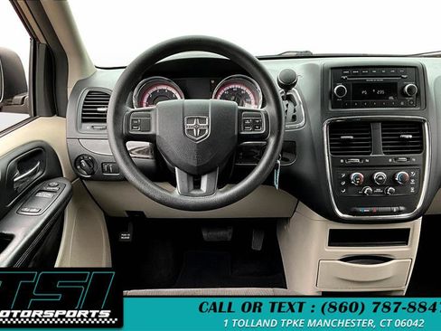 Used 2012 Dodge Grand Caravan SE image 5
