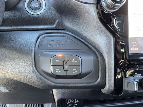 New 2026 RAM 2500 Warlock AWD/4WD image 18