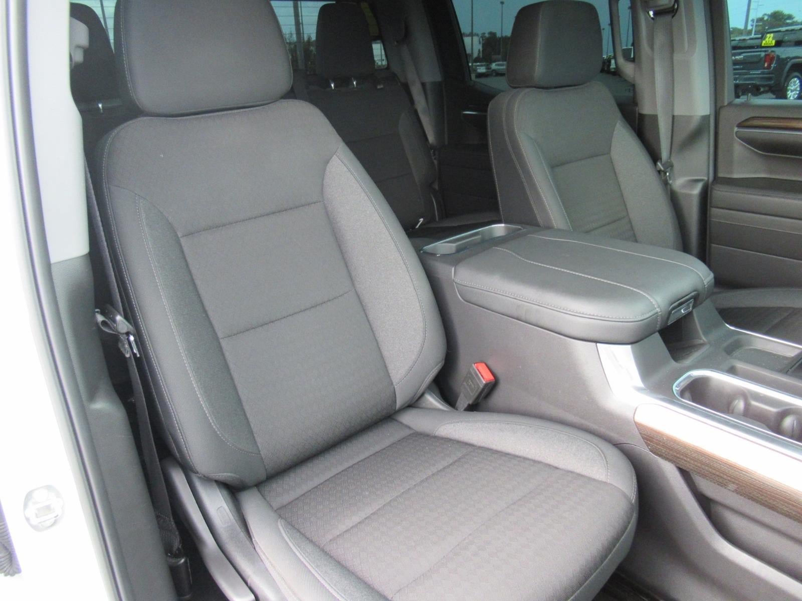 Used 2024 Chevrolet Silverado 1500 LT Trail Boss w/ Convenience Package II AWD/4WD image 11