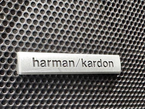 Used 2016 Subaru Outback 3.6R Limited image 35