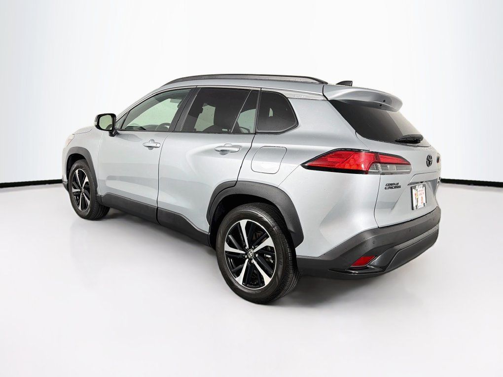 Used 2025 Toyota Corolla Cross AWD Hybrid image 7
