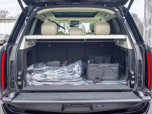 New 2026 Land Rover Range Rover SE AWD/4WD image 25