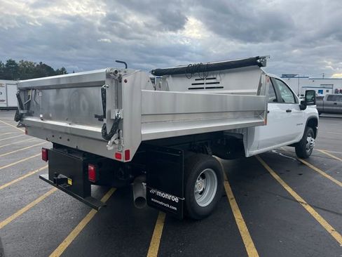 New 2025 Chevrolet Silverado 3500 W/T w/ WT Convenience Package image 7