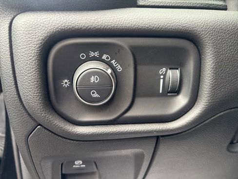 Used 2024 RAM 1500 Big Horn AWD/4WD image 20