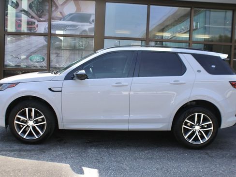 Certified 2024 Land Rover Discovery Sport S image 11