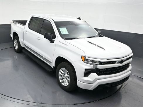 Used 2024 Chevrolet Silverado 1500 RST image 21