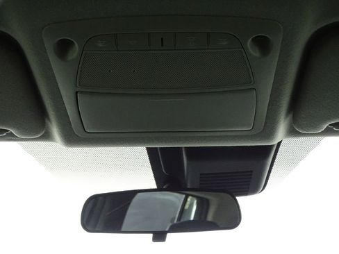 Used 2023 Nissan Leaf S image 27