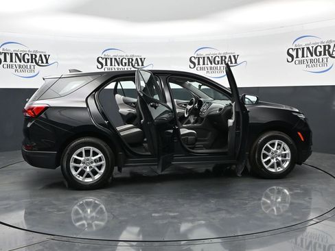 Used 2024 Chevrolet Equinox LS w/ Driver Confidence II Package FWD image 36