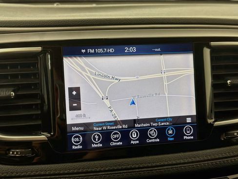 Used 2019 Chrysler Pacifica Limited FWD image 13