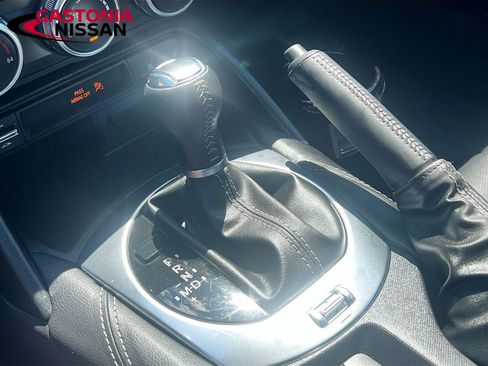 Used 2025 MAZDA MX-5 Miata RF Grand Touring RWD image 21