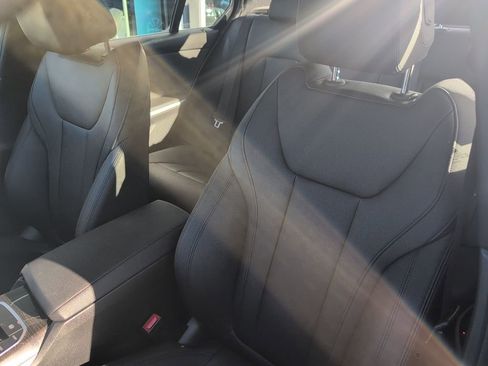 Used 2021 BMW 330i 330i w/ Convenience Package image 11