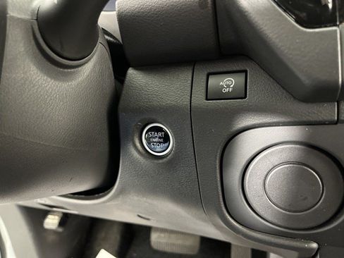 Used 2025 Nissan Frontier Pro-X w/ Pro Convenience Package RWD image 24